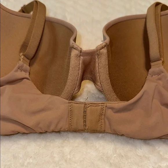 💗 Victoria’s Secret Push-Up T-Shirt Bra – Nude, Size 34B - Picture 5 of 10